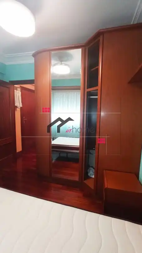 Habitación de Piso en venta en Barakaldo  con Calefacción y Amueblado