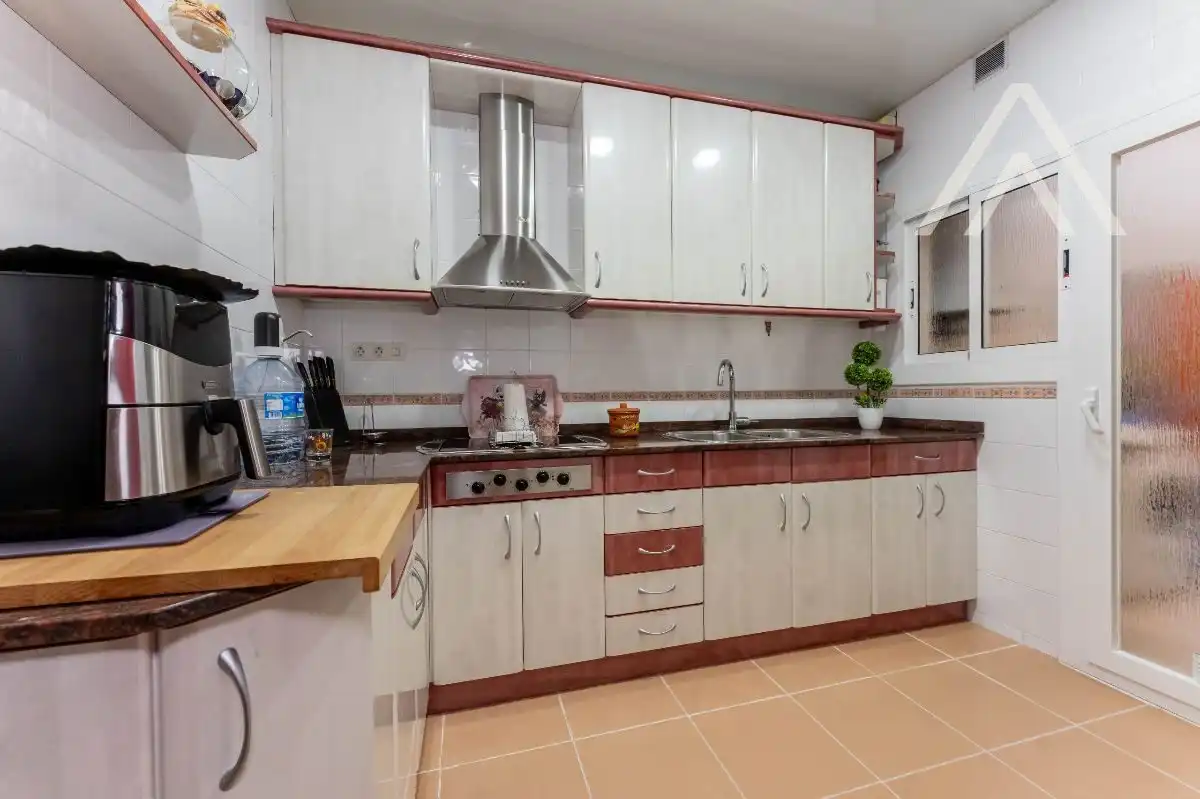 Cuina de Pis en venda en Viladecans amb Aire condicionat, Calefacció i Balcó