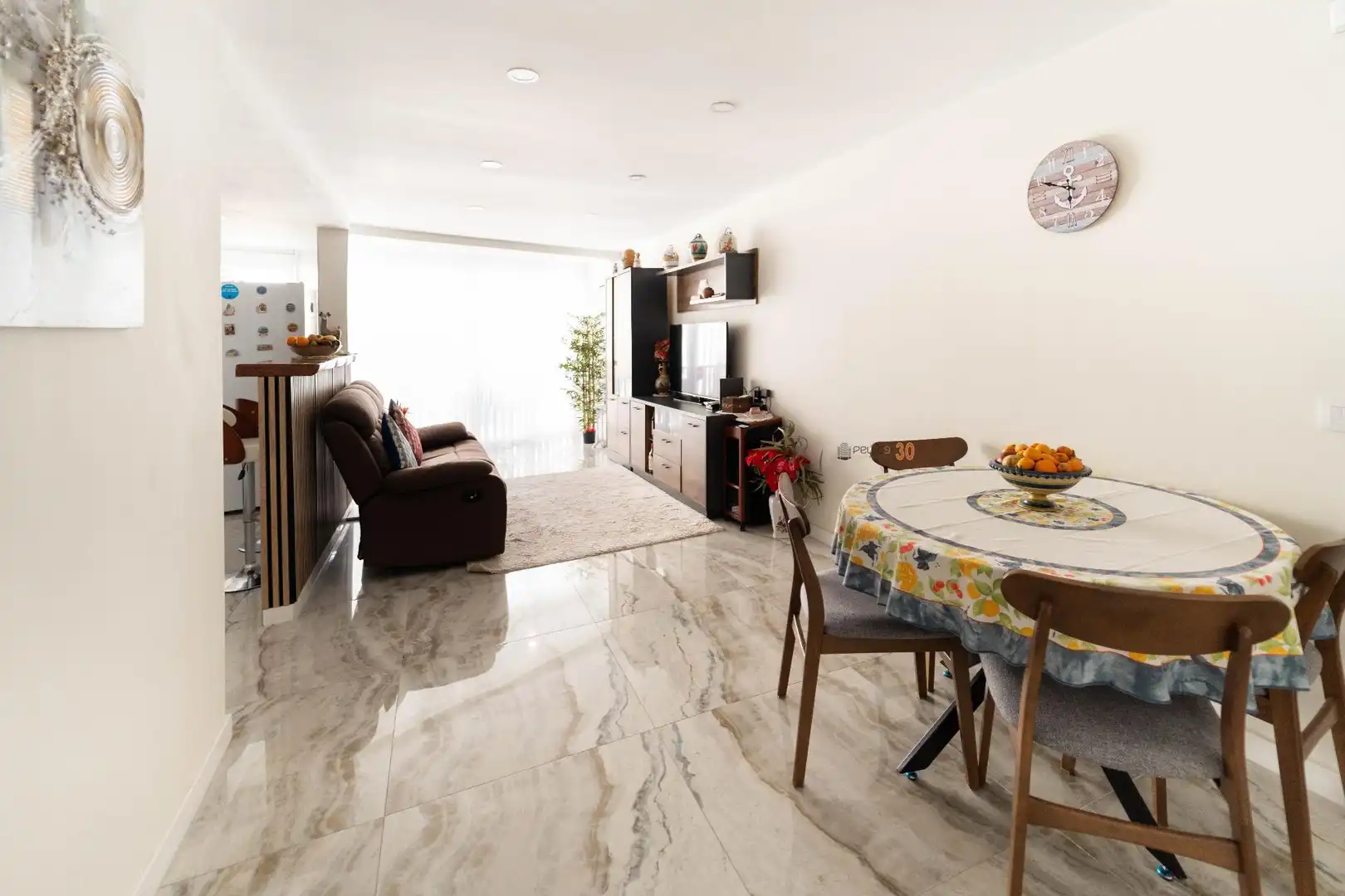 Sala de estar de Piso en venta en Benidorm con Aire acondicionado, Terraza y Amueblado