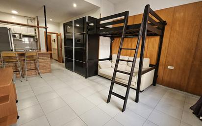 Study for sale in Terrassa  with Air Conditioner and Furnished