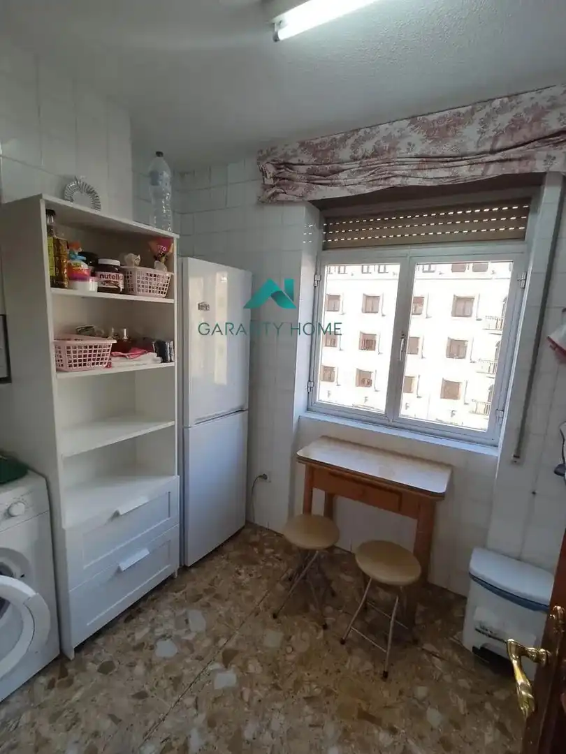 Kitchen of Flat for rent in Salamanca  with Heating, Furnished and Balcony
