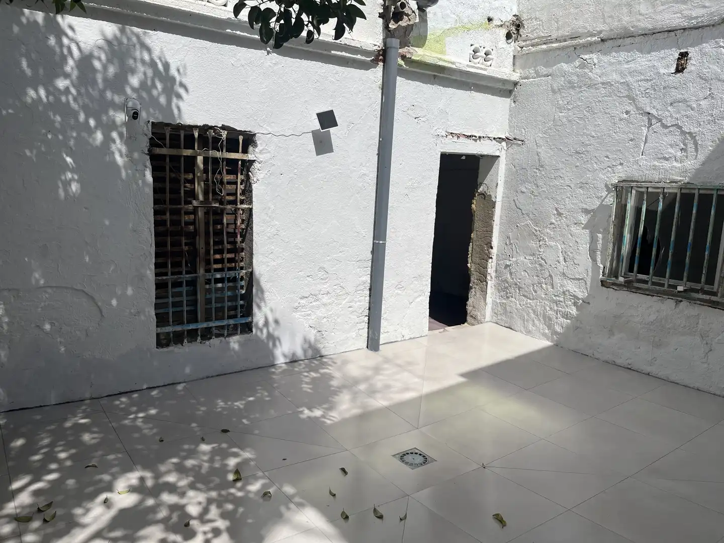 Vista exterior de Casa o chalet en venta en Badalona