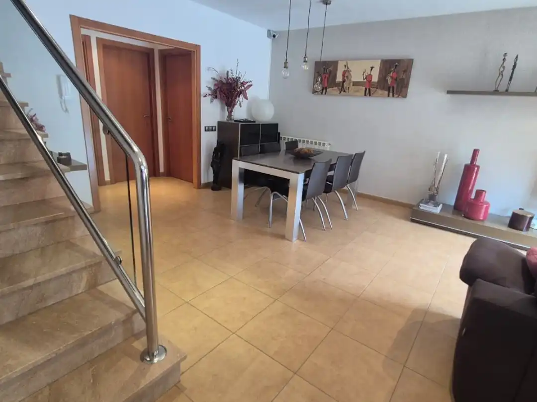 Semi-detached house for sale in Passeig Vall del Ges 100, imagen 8