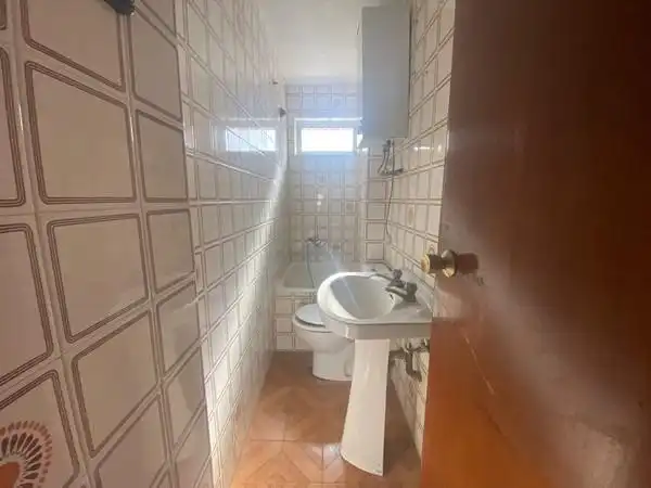 Baño de Piso en venta en Santibáñez de la Peña
