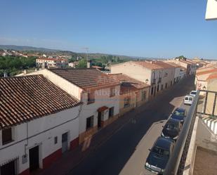 Vista exterior de Pis en venda en San Pedro amb Balcó