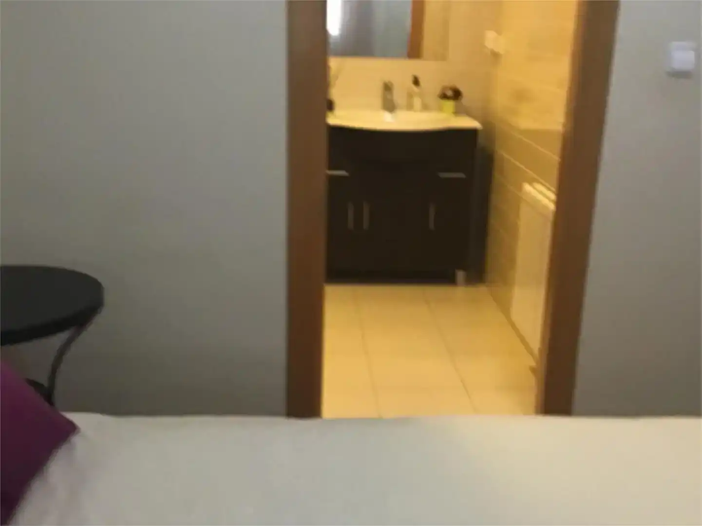 Baño de Piso para compartir en Almendralejo con Aire acondicionado, Parquet y Amueblado