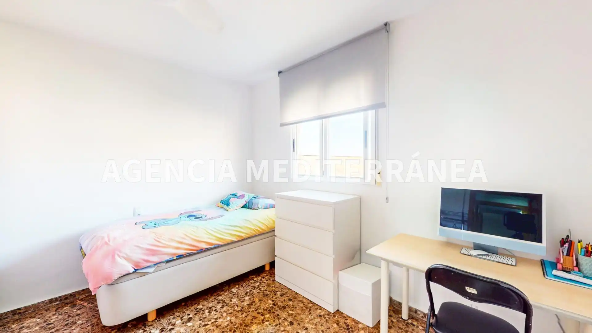 Habitación de Piso en venta en Valencia con Aire acondicionado, Trastero y Balcón