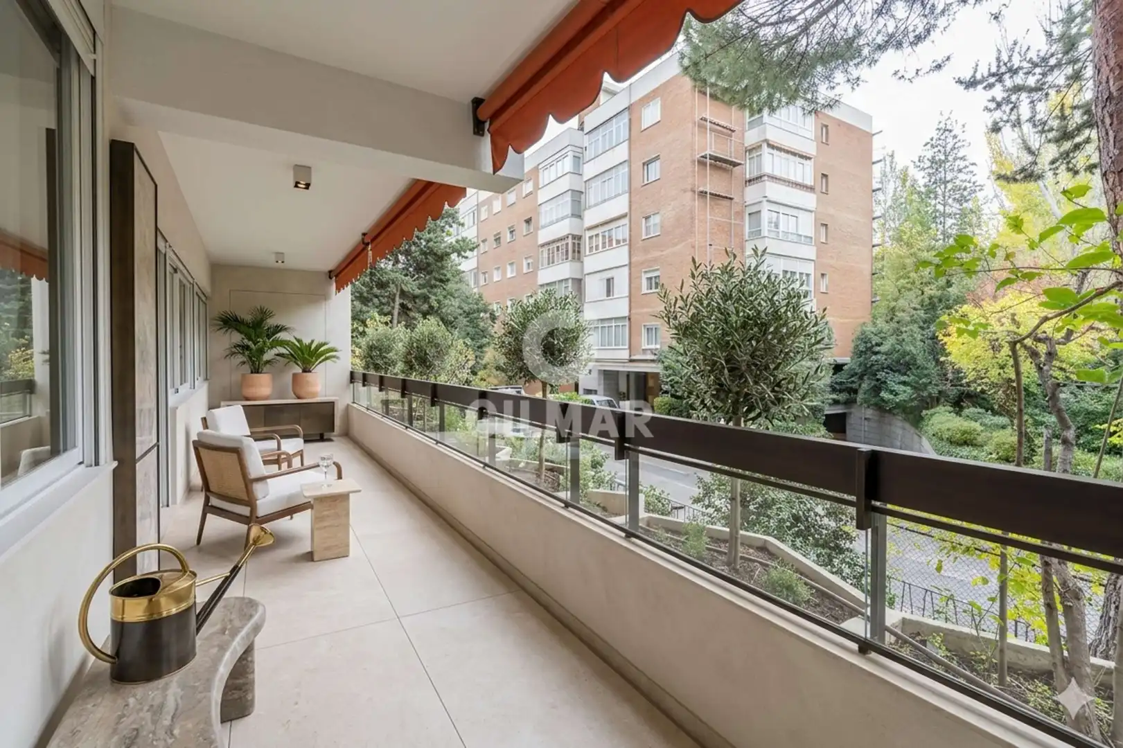 Terrassa de Pis en venda en Madrid amb Calefacció, Jardí privat i Traster