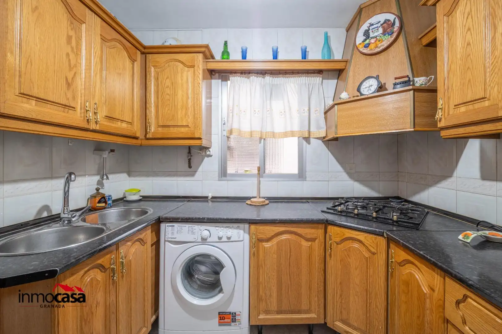 Küche von Wohnung zum Verkauf in Granada mit Klimaanlage und Möbliert