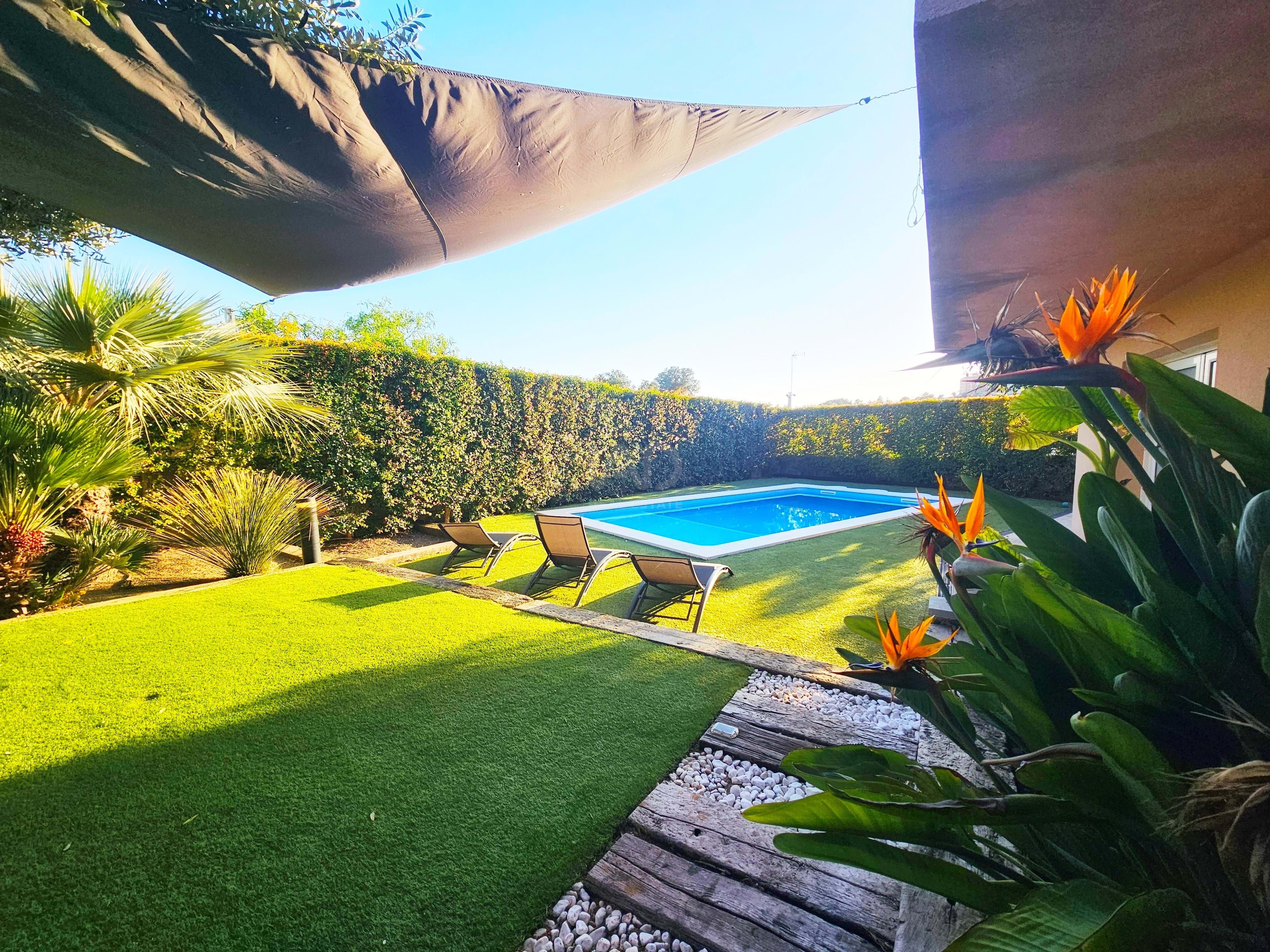Piscina de Casa o xalet en venda en  Tarragona Capital amb Aire condicionat, Calefacció i Piscina