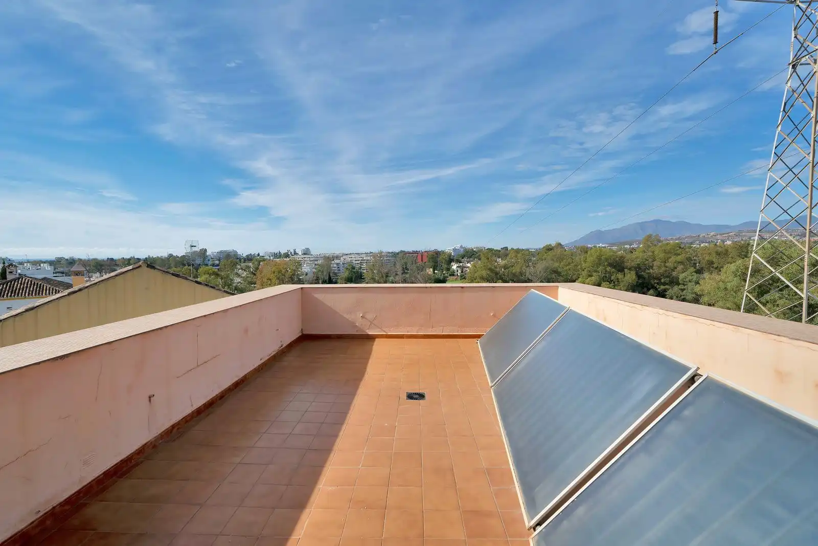 Chalet con piscina en venta en Avenida Pablo Ruiz Picasso 11, imagen 44