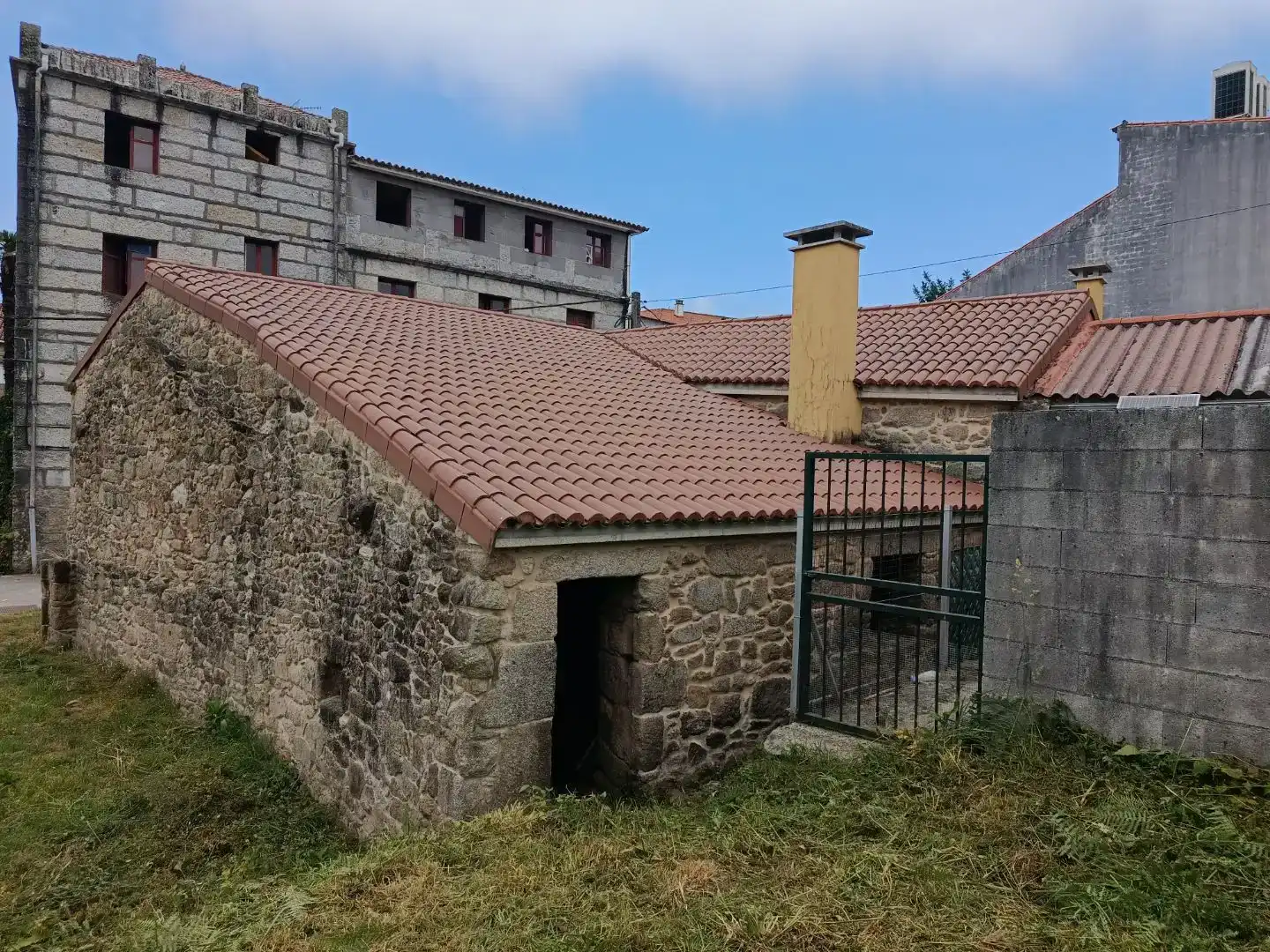 Vista exterior de Casa o xalet en venda en Valga amb Aire condicionat