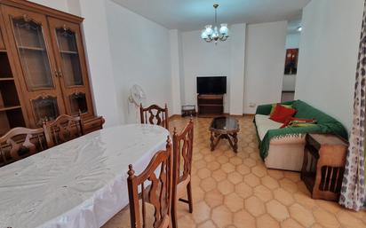 Living room of Flat to rent in  Santa Cruz de Tenerife Capital  with Furnished, Oven and Washing machine