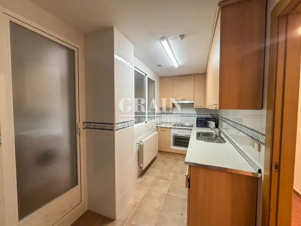 Cocina de Piso de alquiler en Albacete con Calefacción