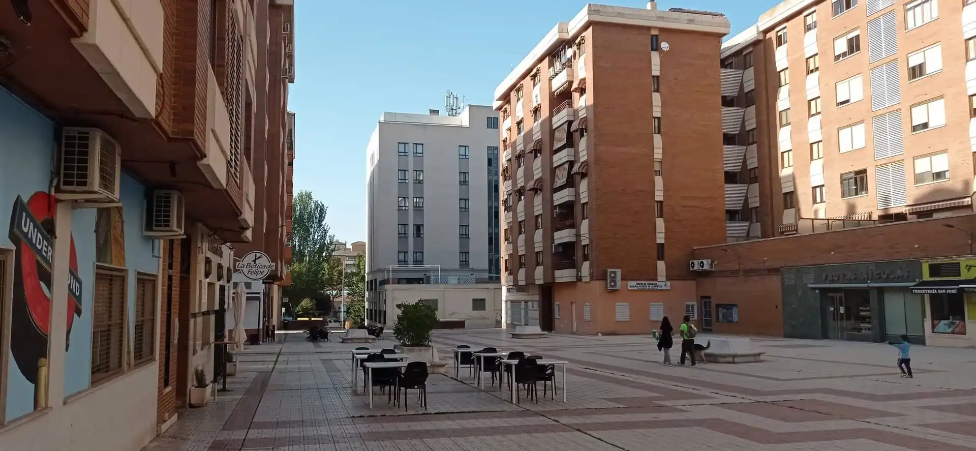 Aparcamiento en venta en Calle César González Ruano 6, imagen 2