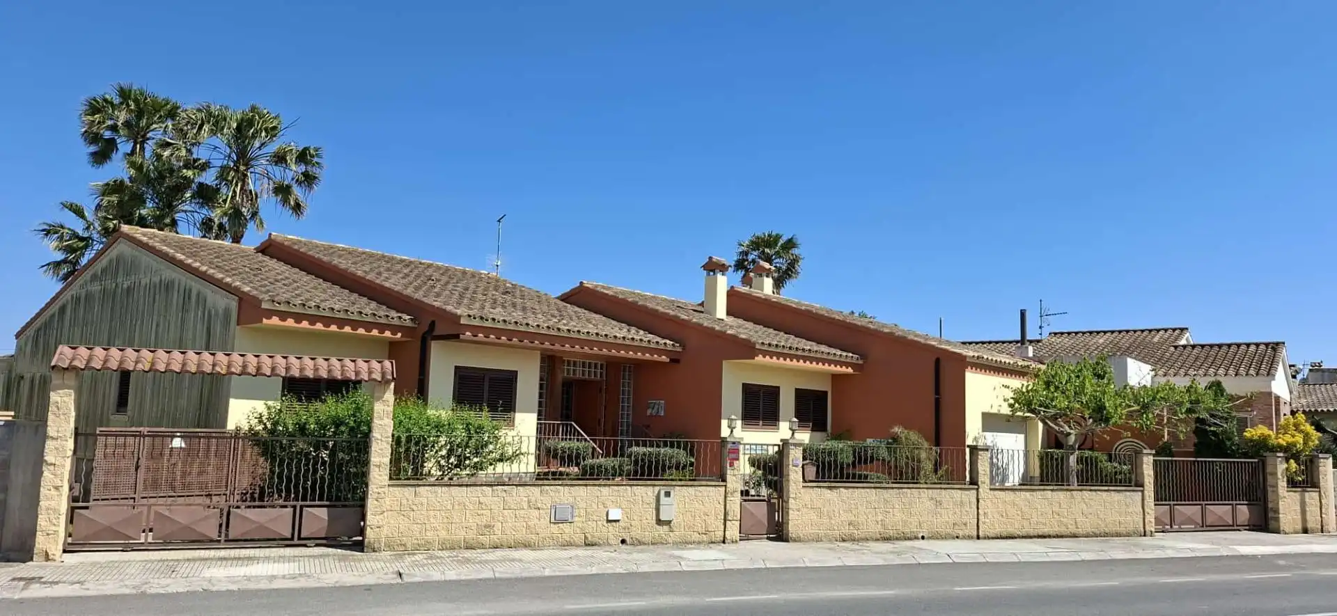 Exterior view of Houses for sale in Deltebre  with Air Conditioner, Heating and Private garden