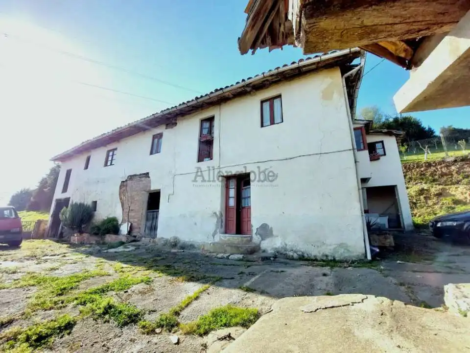 Vista exterior de Casa o chalet en venta en Llanera