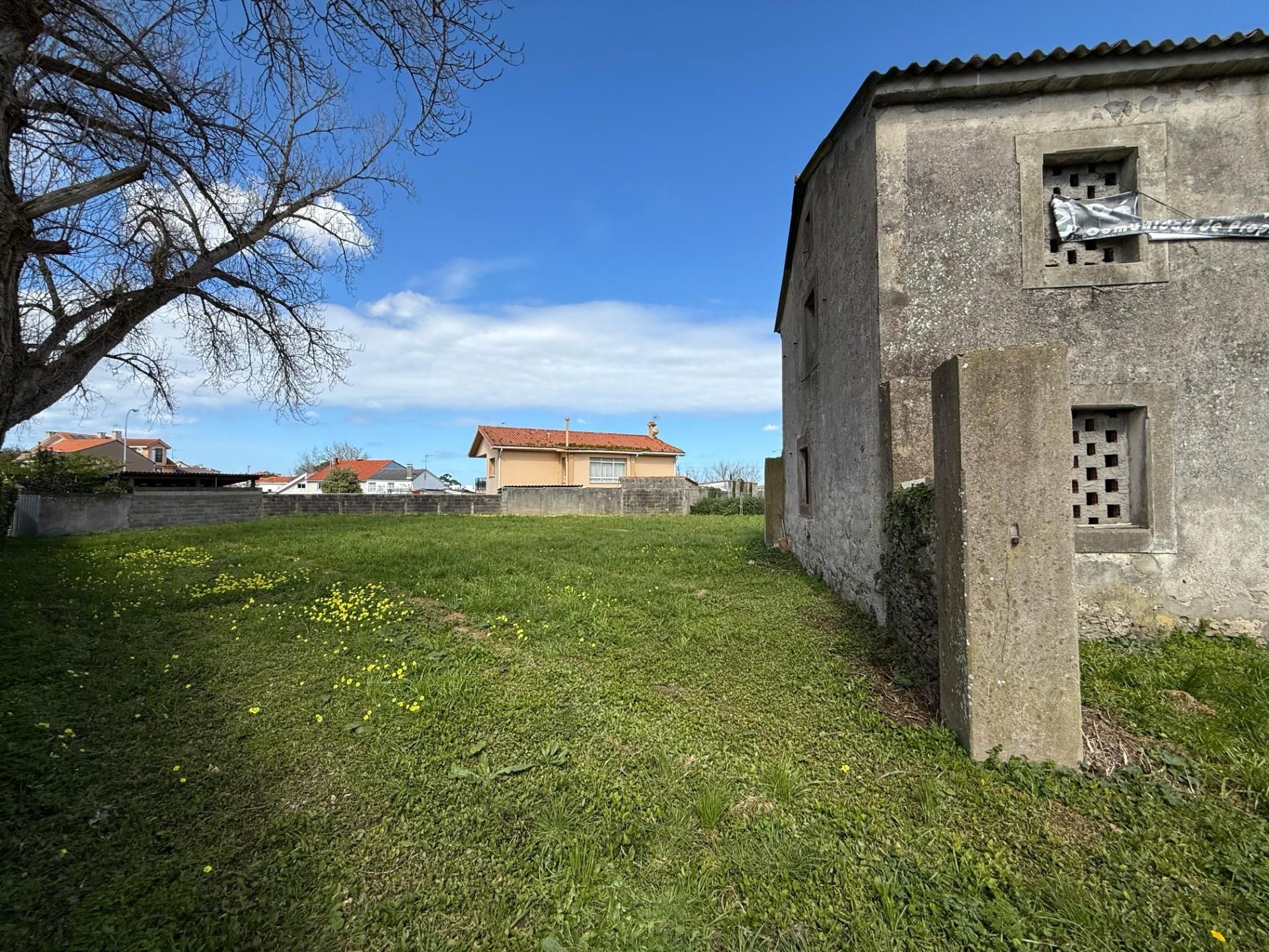 Residencial en venda en Oleiros
