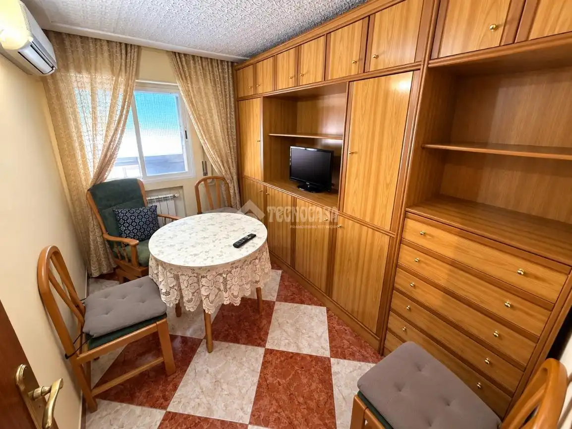 Sala d'estar de Pis en venda en Madrid amb Aire condicionat, Calefacció i Terrassa