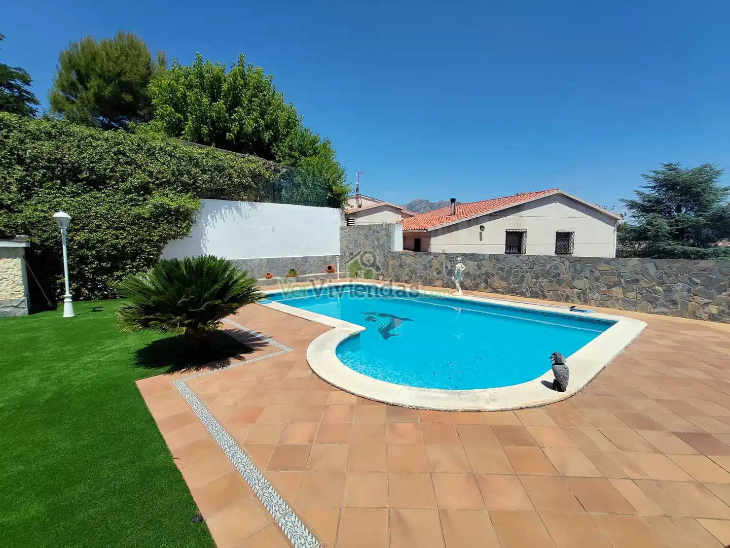 Piscina de Casa o xalet en venda en Esparreguera amb Aire condicionat, Calefacció i Jardí privat