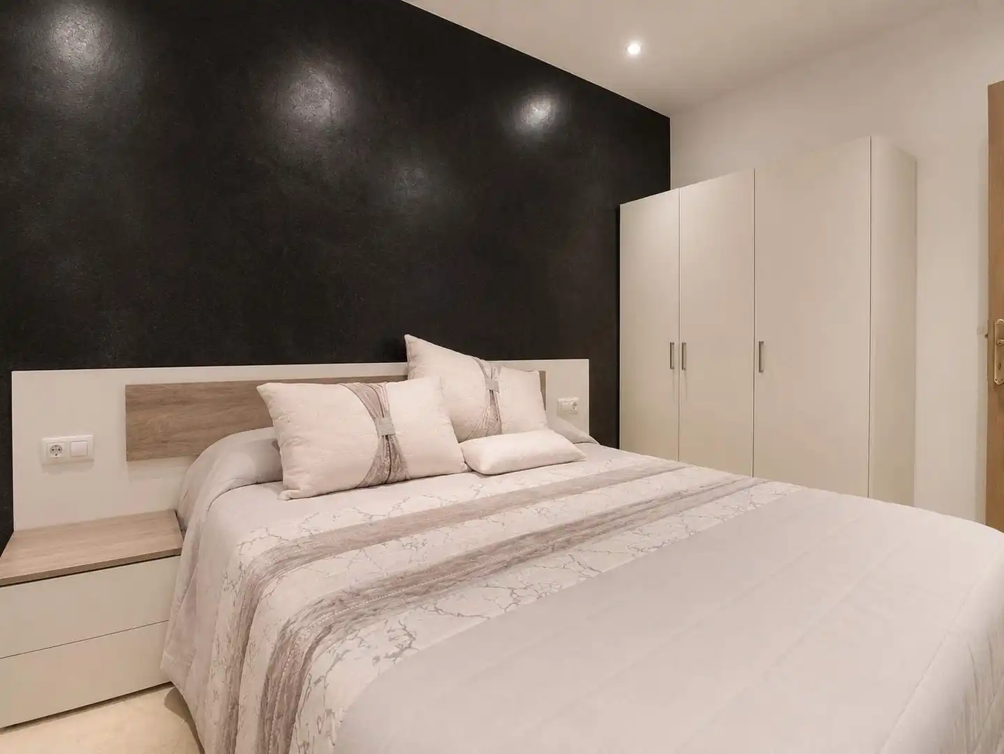 Piso en venta en Calle ECIJA, La Pañoleta