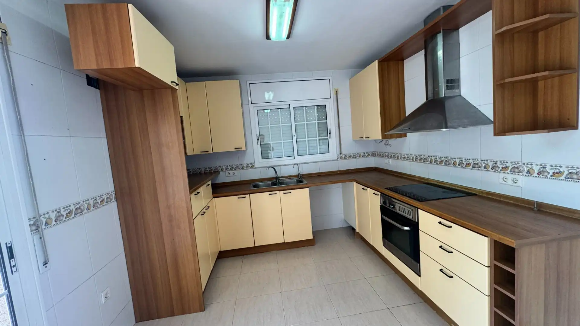 Villa mit Terrasse zum Verkauf in Carrer d'Arnau y Bernat de Vivir, imagen 17