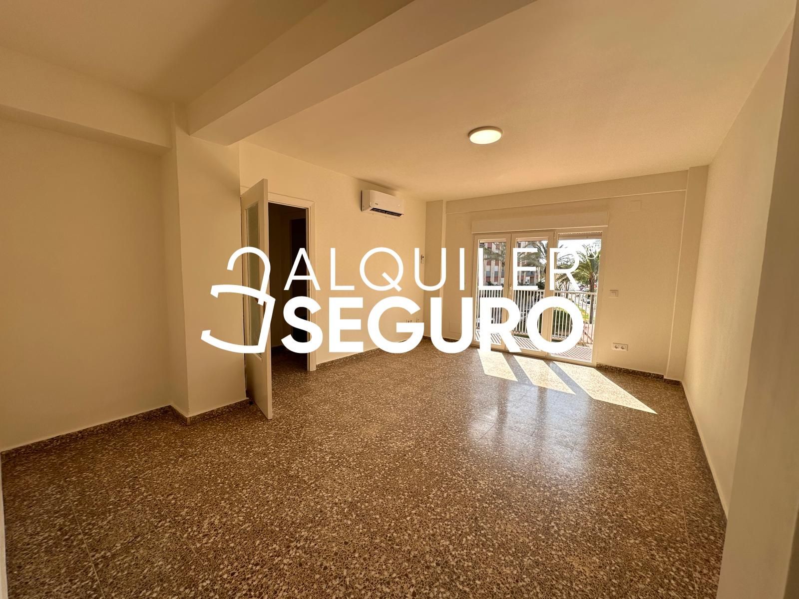 Exterior view of Flat to rent in  Valencia Capital  with Furnished