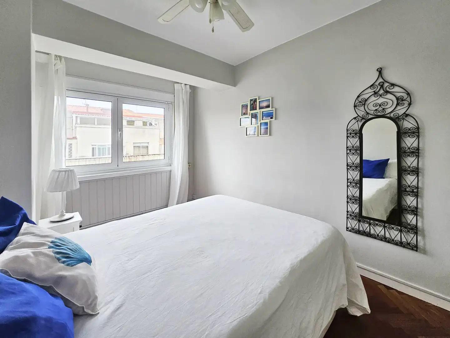 Bedroom of Flat for rent in A Coruña Capital   with Heating, Parquet flooring and Furnished