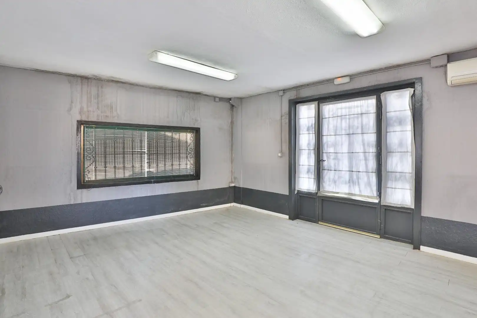 Industrial buildings for sale in Calle Atalaya, Alcalá la Real