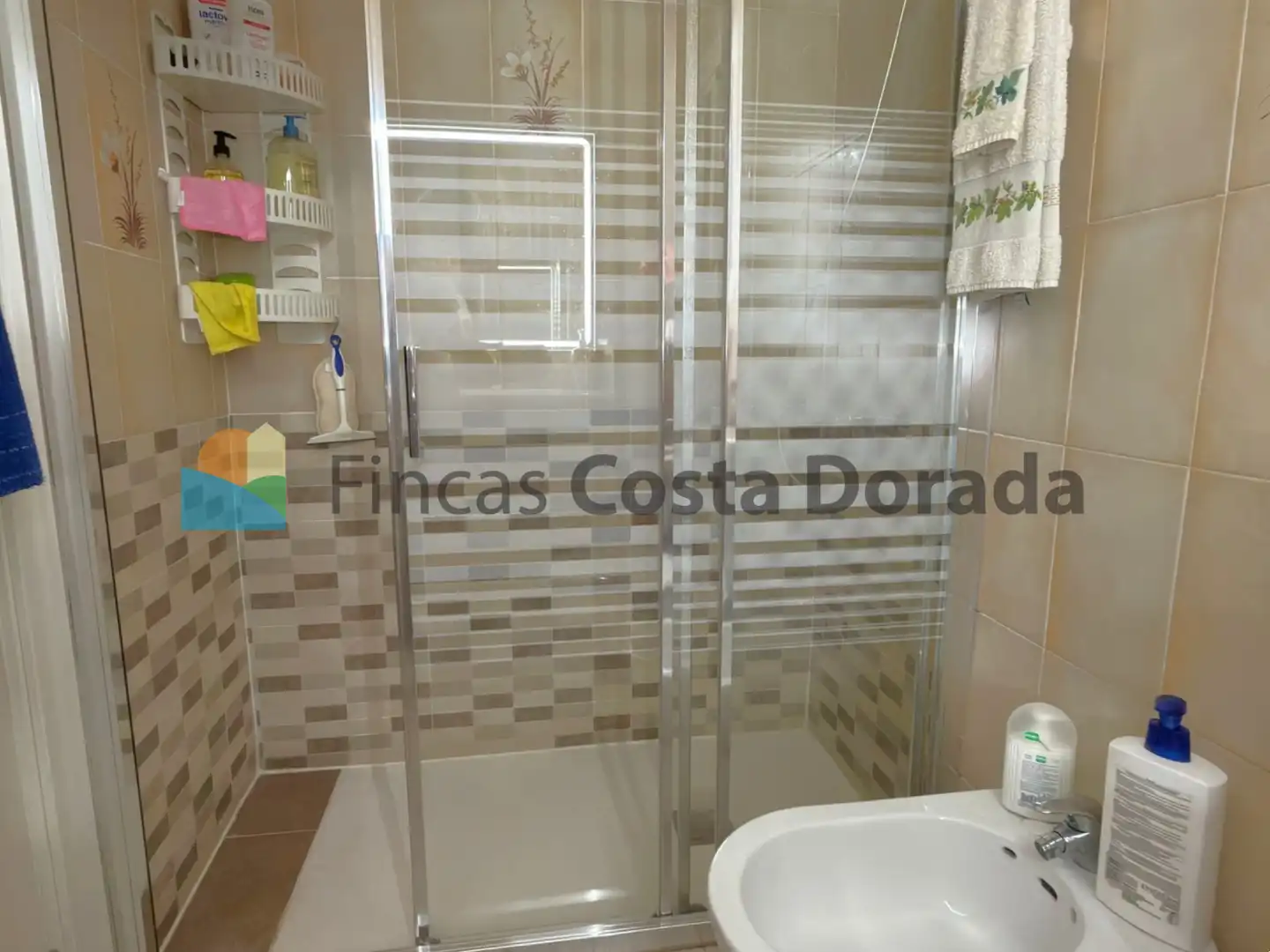 Baño de Apartamento en venta en Cubelles con Aire acondicionado, Jardín privado y Parquet