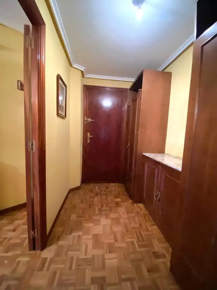 Àtic en venda en León Capital  amb Calefacció, Parquet i Terrassa