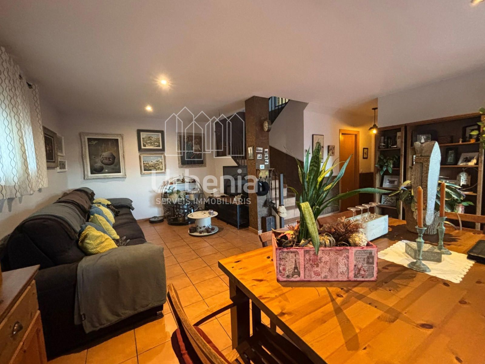 Sala d'estar de Casa o xalet en venda en Tordera amb Aire condicionat, Calefacció i Terrassa