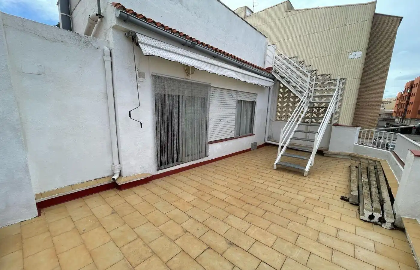Exterior view of Houses for sale in La Ràpita  with Heating and Terrace