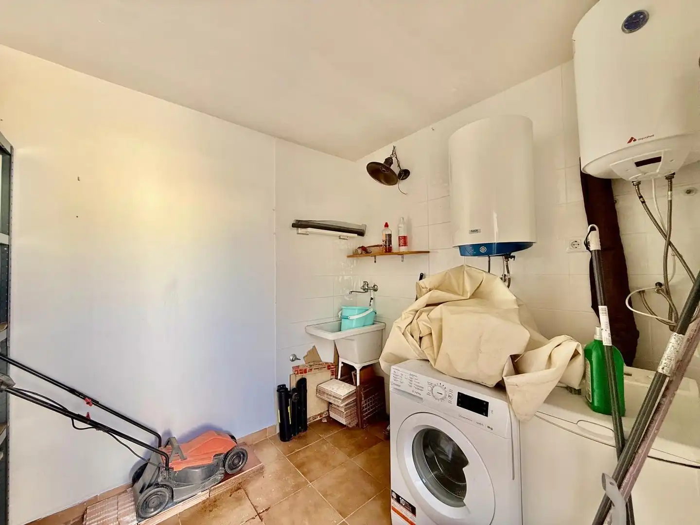 Dormitori de Casa o xalet en venda en Orihuela amb Aire condicionat, Jardí privat i Terrassa