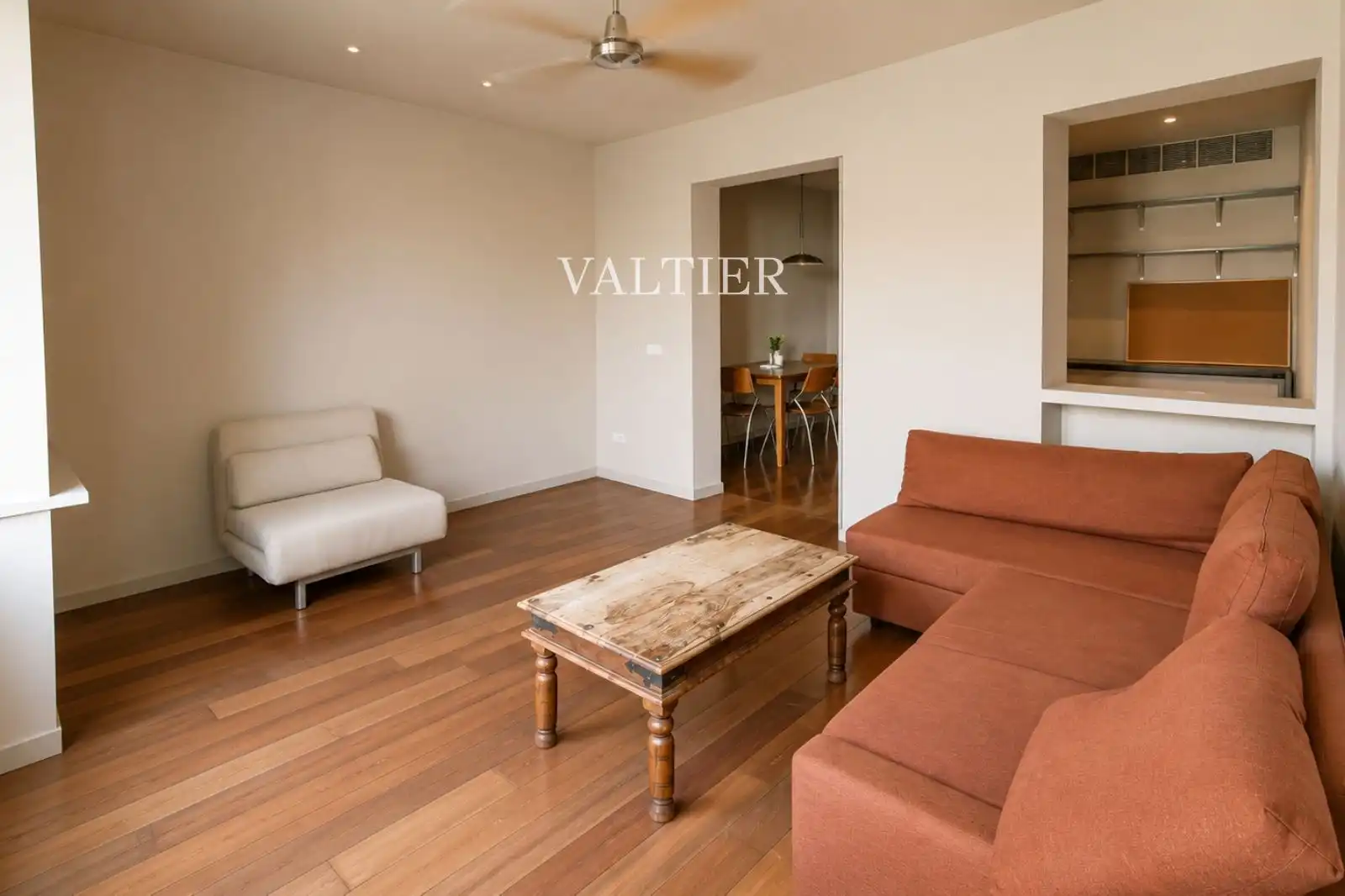 Wohnzimmer von Wohnung zur Miete in Madrid mit Klimaanlage, Abstellraum und Möbliert