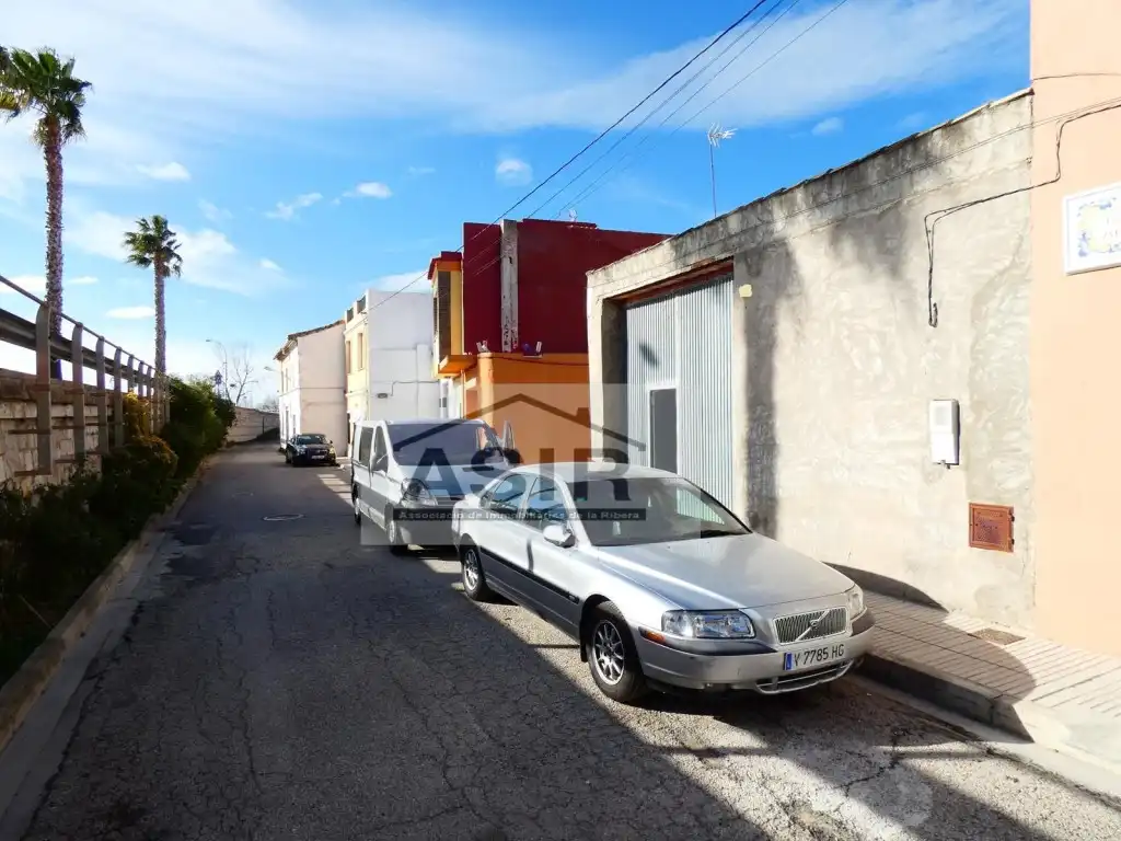 Wohnbaugrundstück zum Verkauf in Casc Urbà, imagen 9