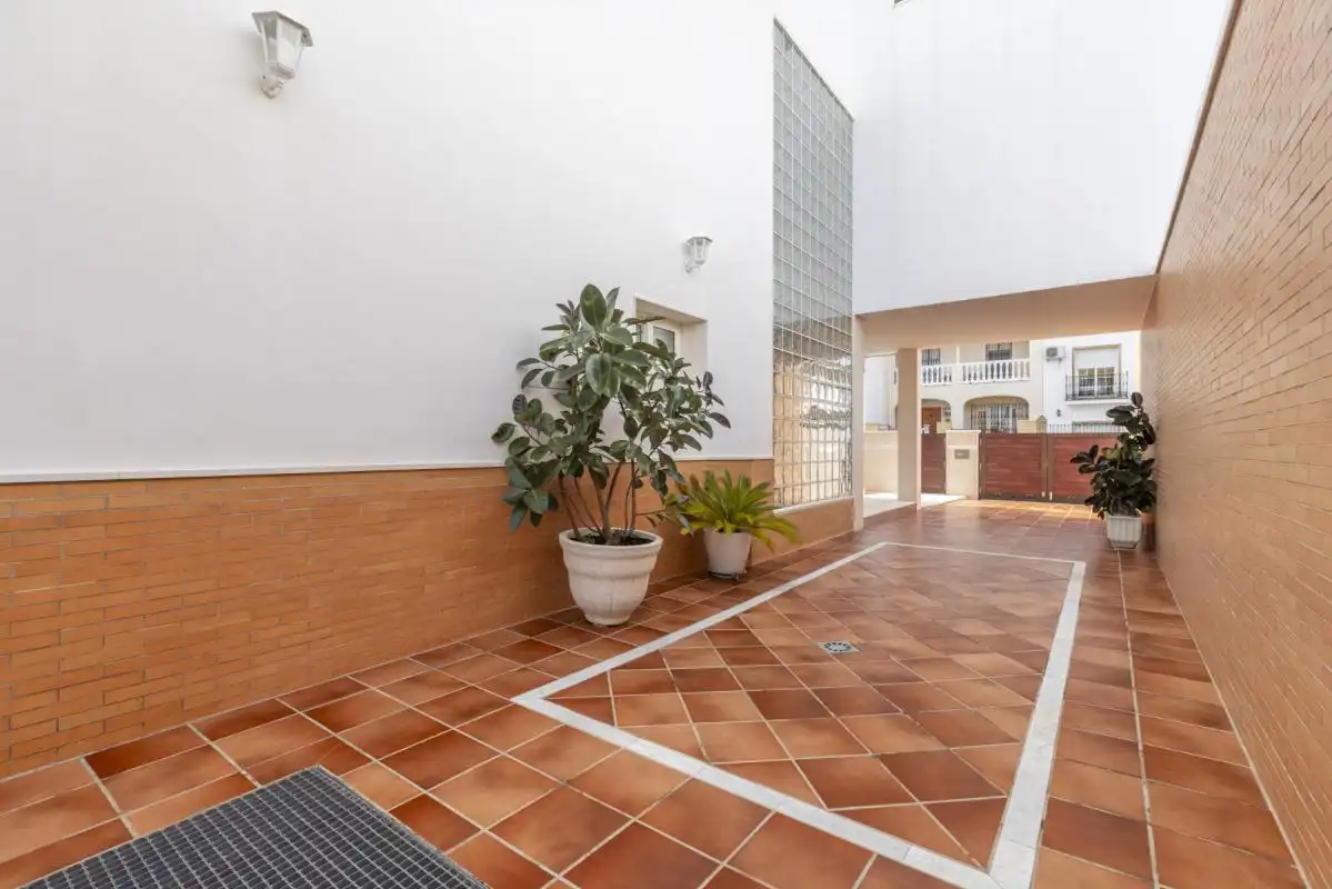 Casa adosada en venda a C. Diamantino García, Santiponce