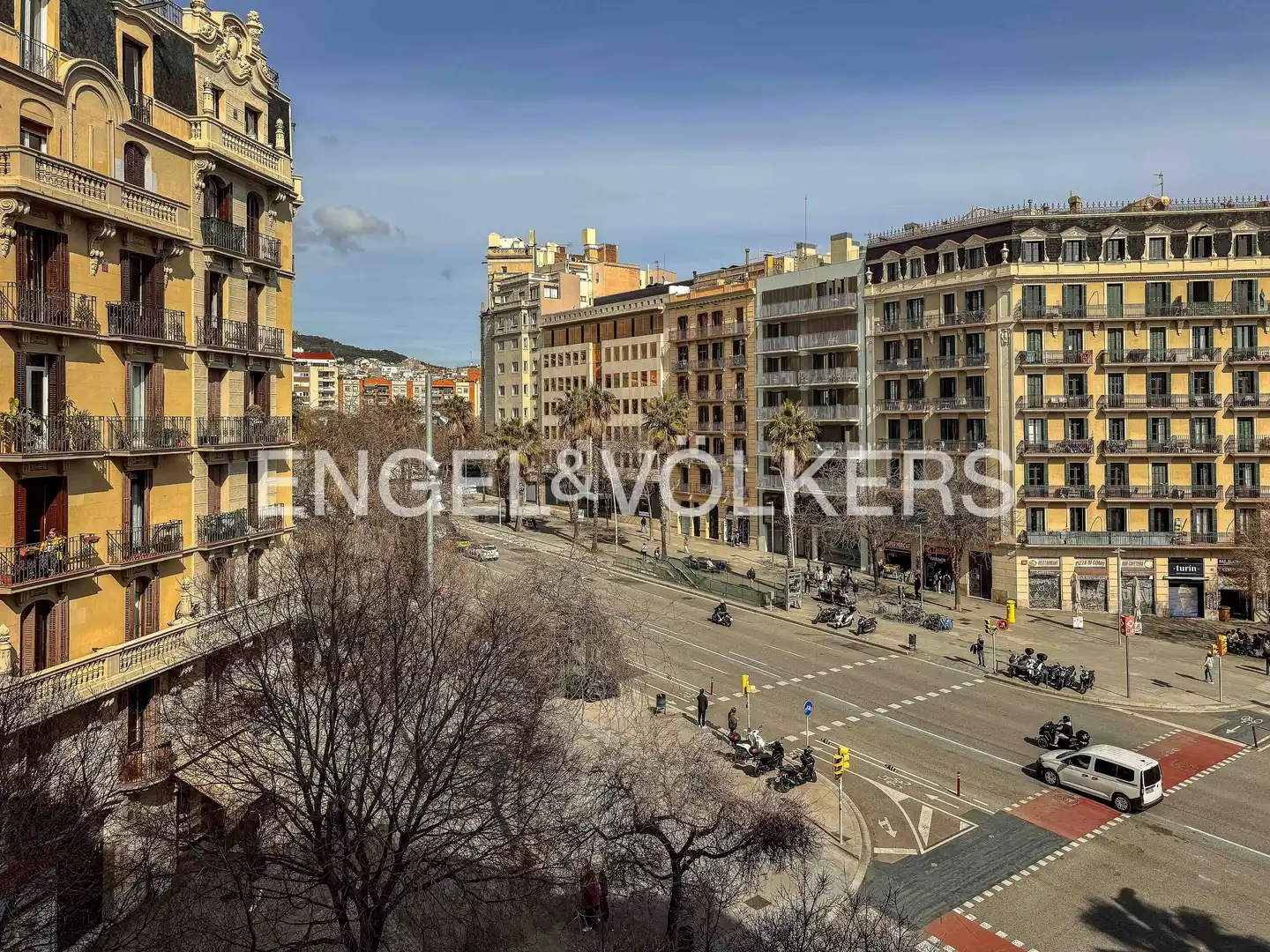 Exterior view of Flat for rent in Barcelona  with Heating and Balcony