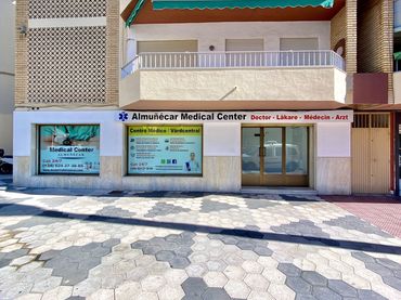 Local comercial en venta en Juan Carlos I 5