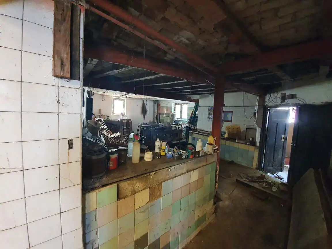Business premises for sale in San Martín del Rey Aurelio, imagen 3