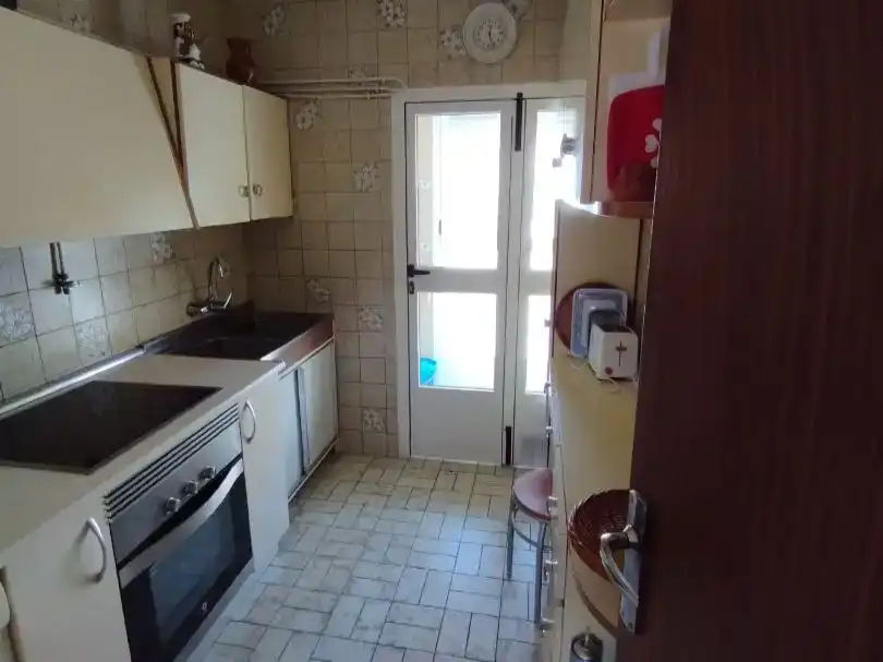 Cuina de Pis en venda en Candelario amb Balcó