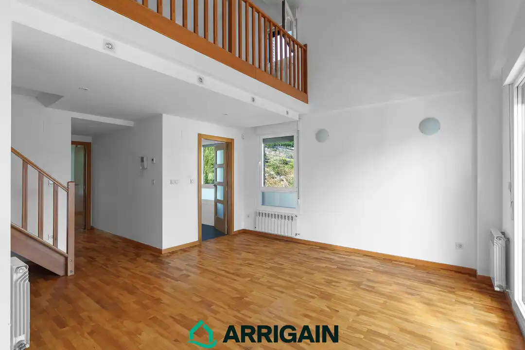 Piso en venta en Donostia - San Sebastián  con Calefacción, Terraza y Alarma