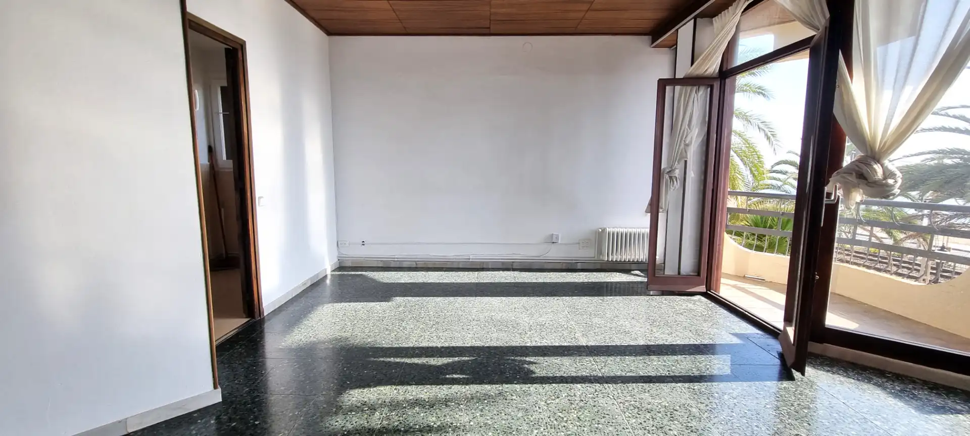 Wohnung zum Verkauf in Badalona mit Heizung und Balkon