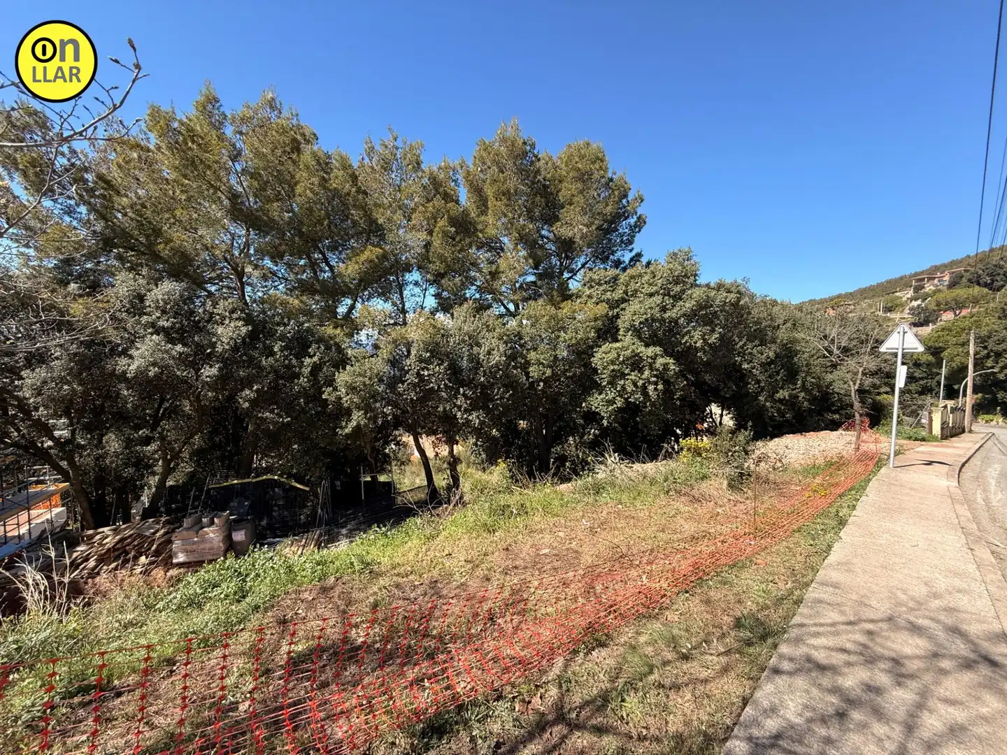 Terreny residencial en venda a Calle sant bartomeu 71