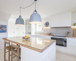 Kitchen of House or chalet to rent in Sitges  with Air Conditioner, Heating and Private garden