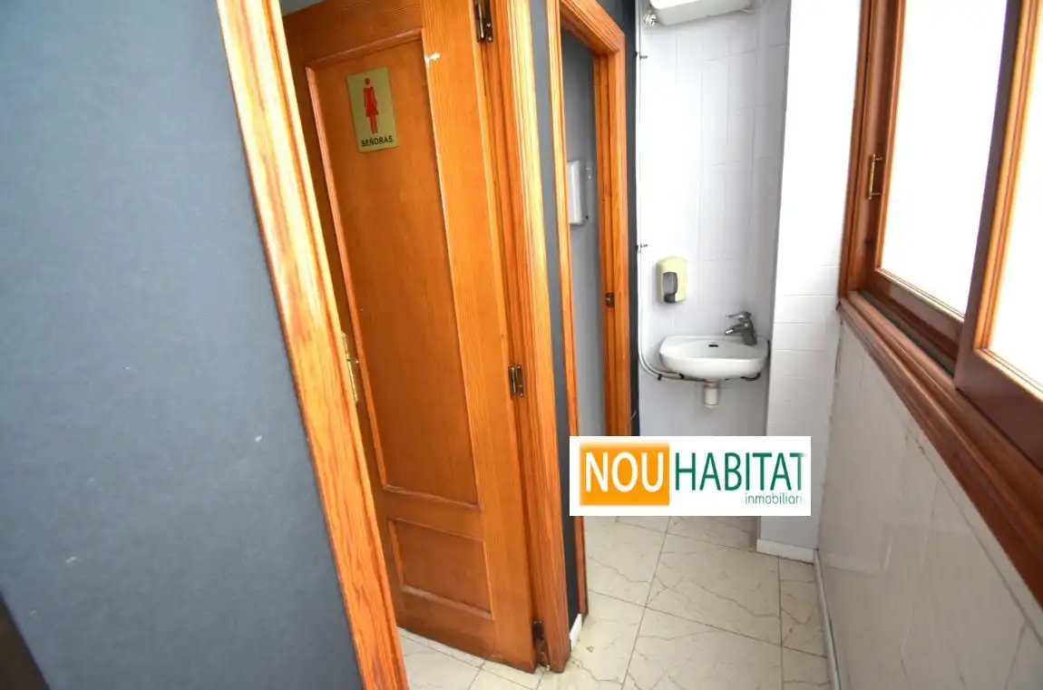 Local comercial en venda a Montserrat, imagen 6