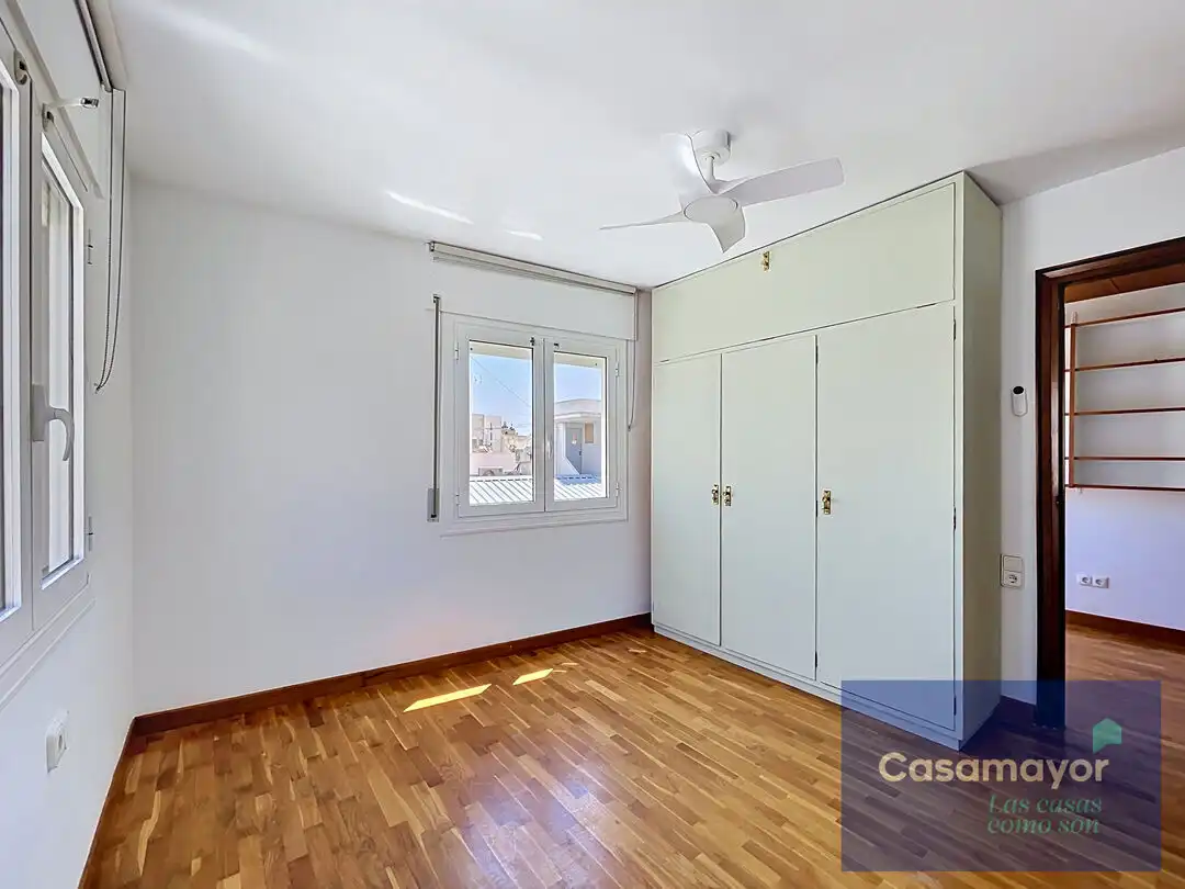 Bedroom of Flat for rent in Alicante / Alacant  with Air Conditioner and Heating