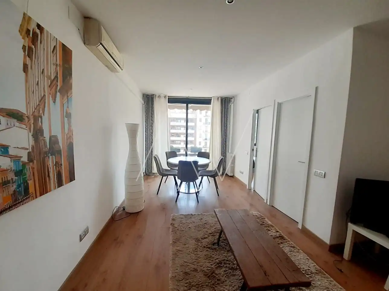 Comedor de Piso en venta en Barcelona con Aire acondicionado, Calefacción y Amueblado