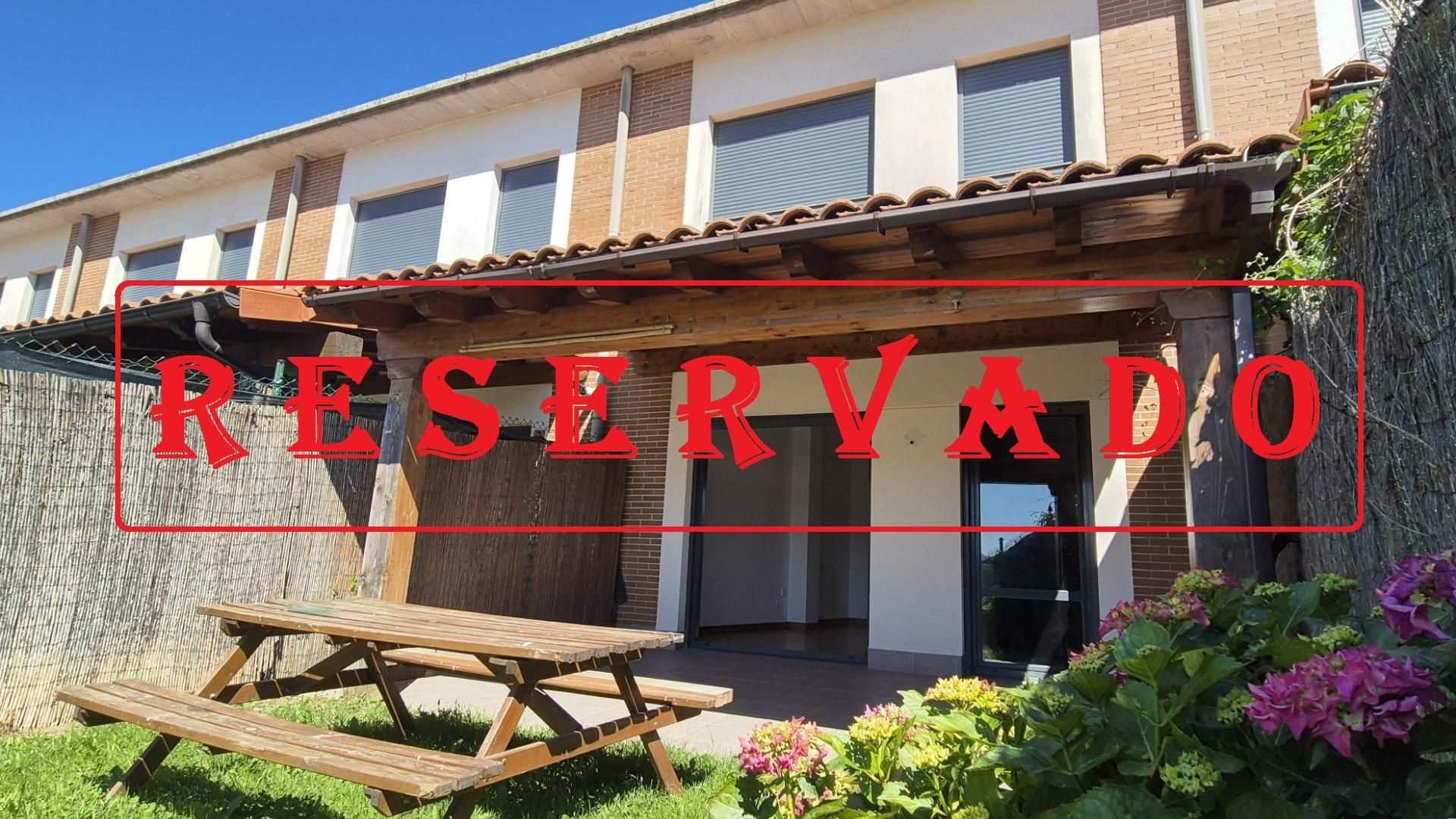 Casa adosada en venda en Irurtzun amb Calefacció, Jardí privat i Parquet