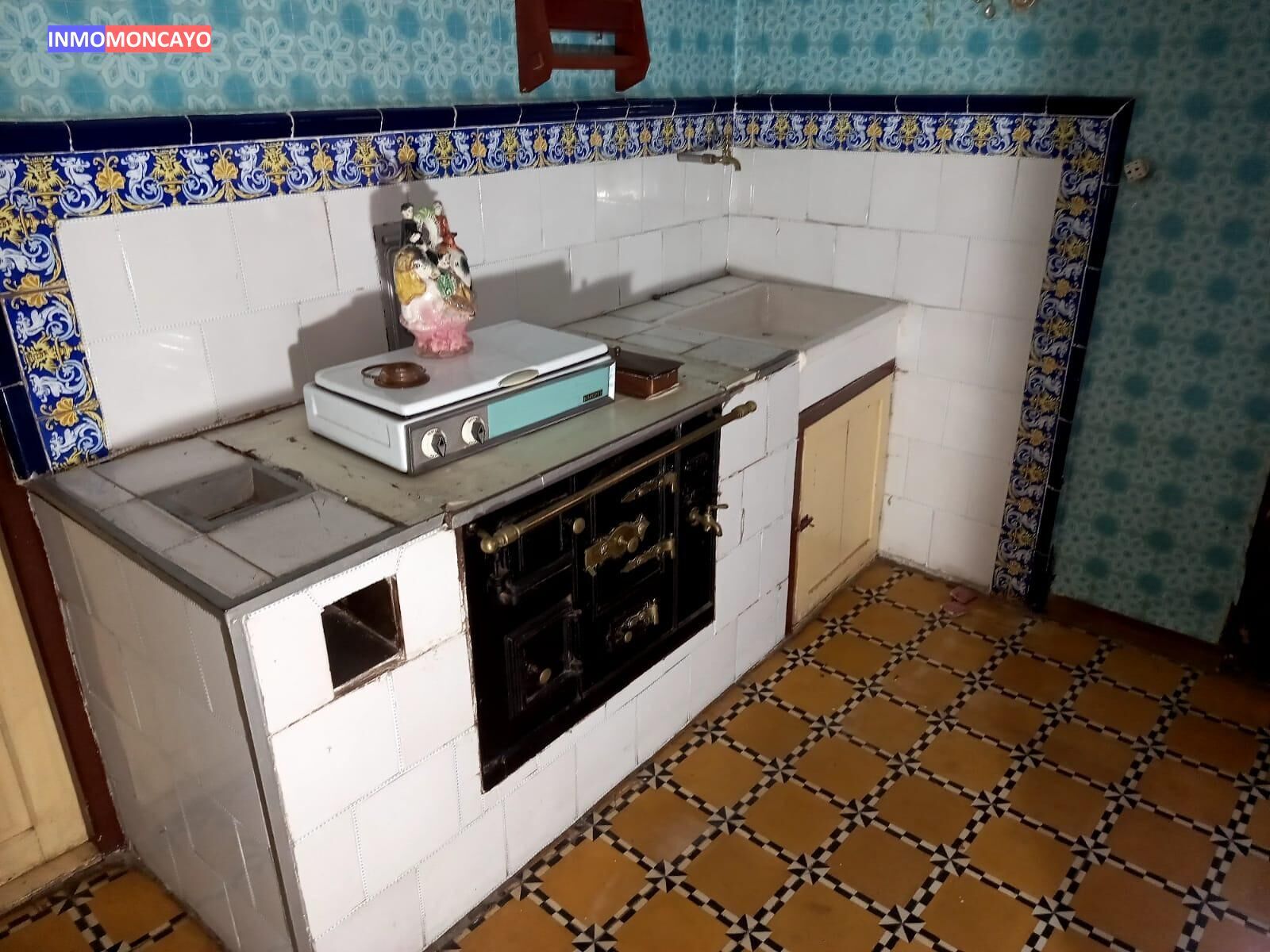 Cuina de Casa o xalet en venda en Los Fayos